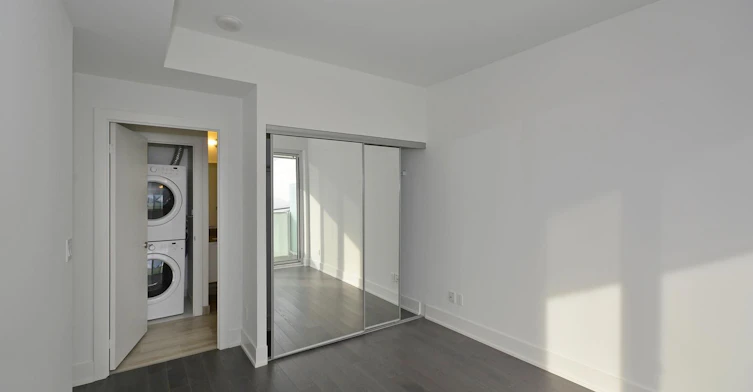 803-200 Bloor Street W, Toronto, ON, M5S 1T8 - 12