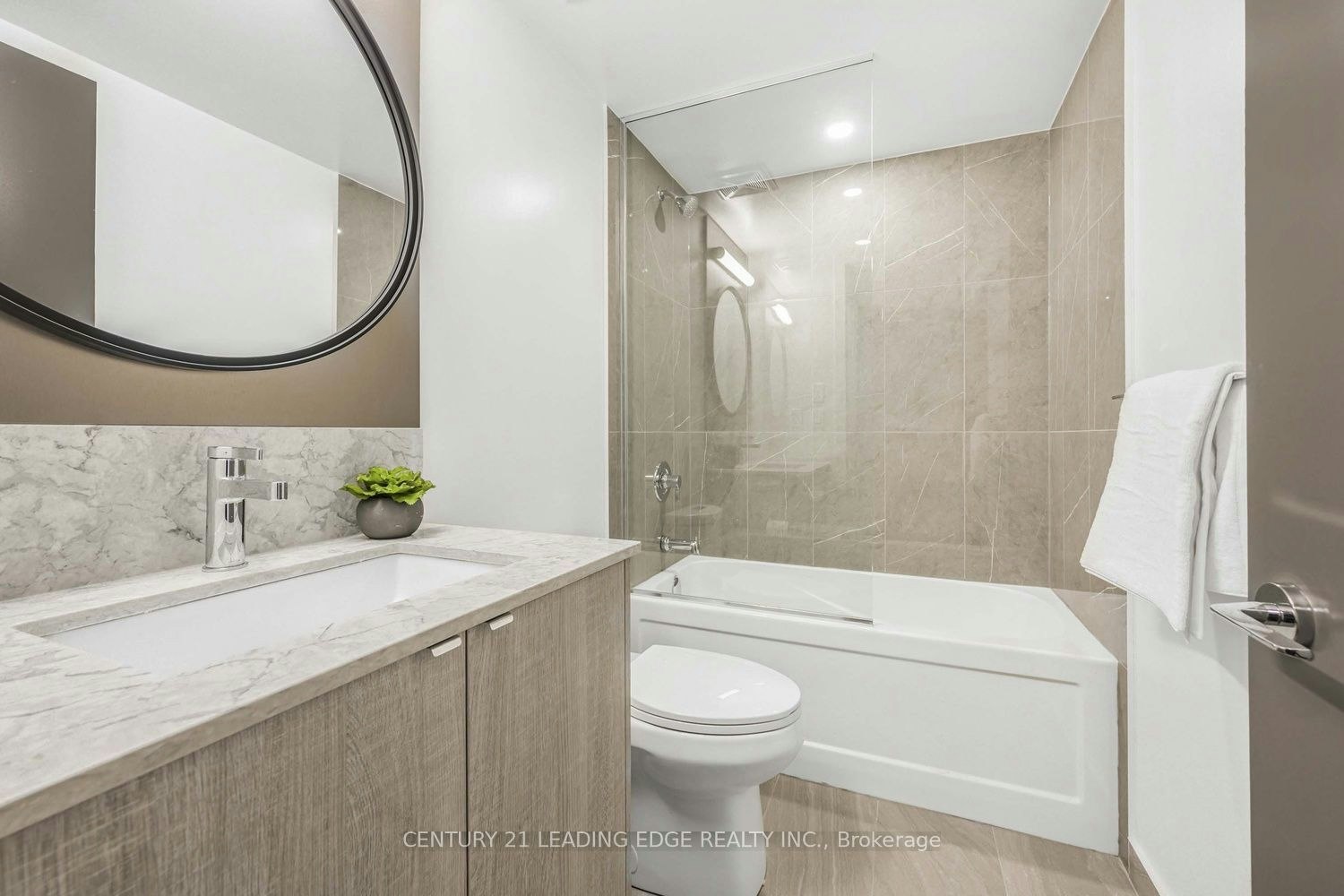2606-771 Yonge Street, Toronto, ON, M4W 0B8 - 19