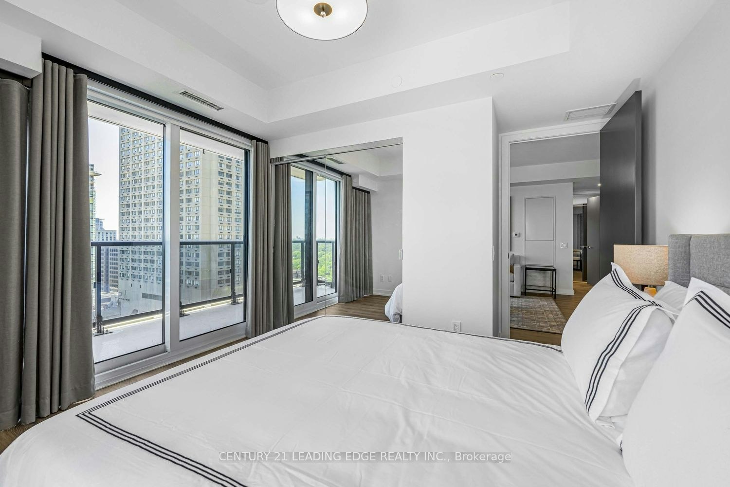 2606-771 Yonge Street, Toronto, ON, M4W 0B8 - 11
