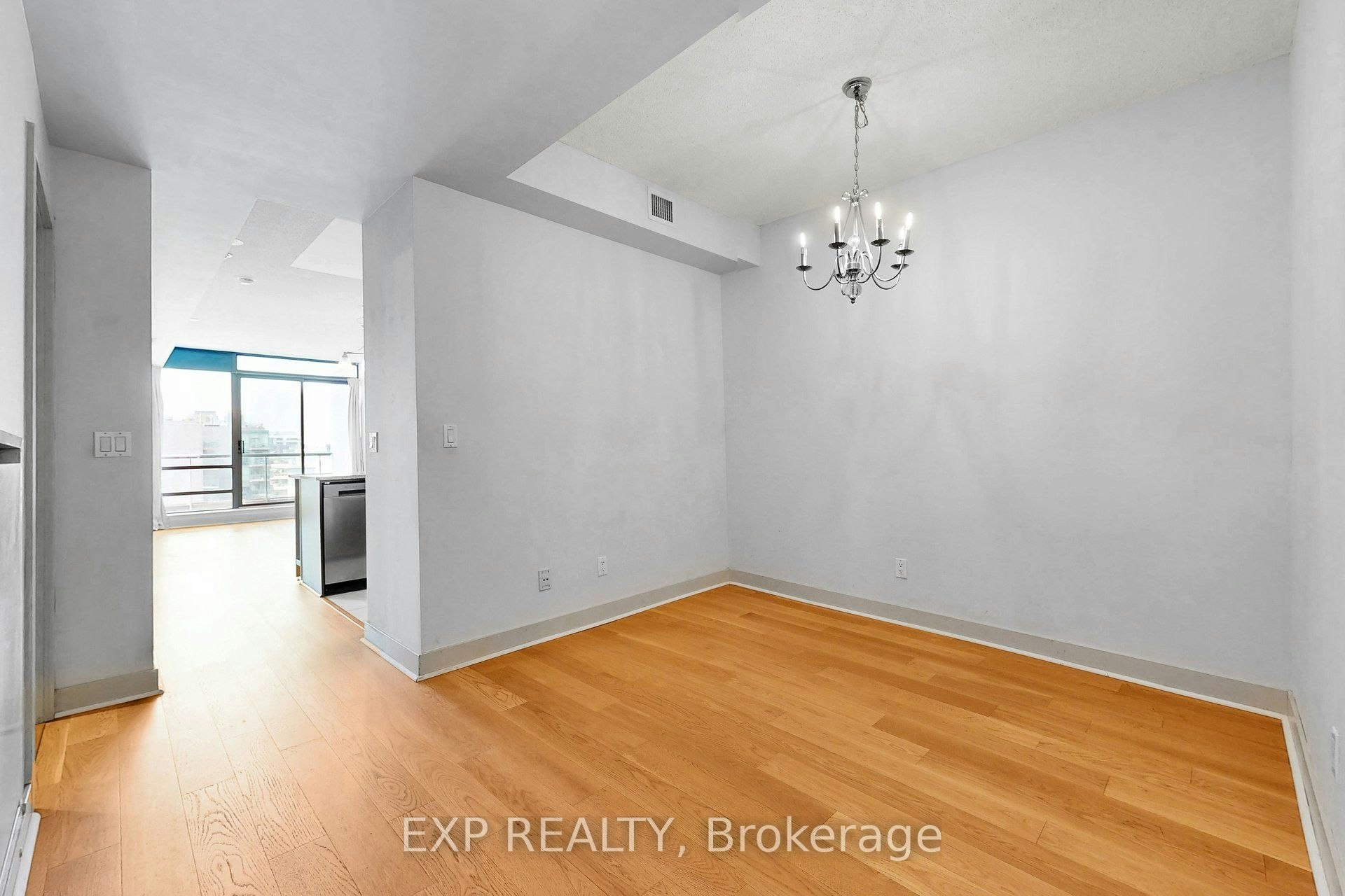 1208-438 King Street W, Toronto, ON, M5V 3T9 - 4