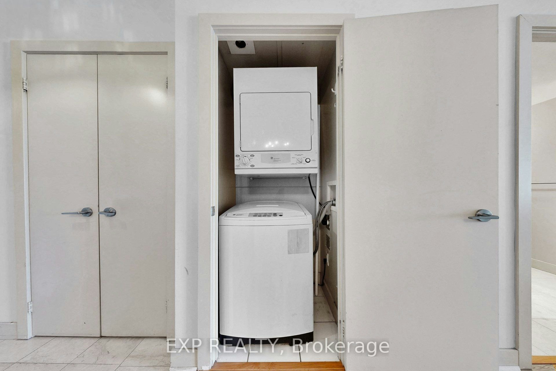 1208-438 King Street W, Toronto, ON, M5V 3T9 - 24