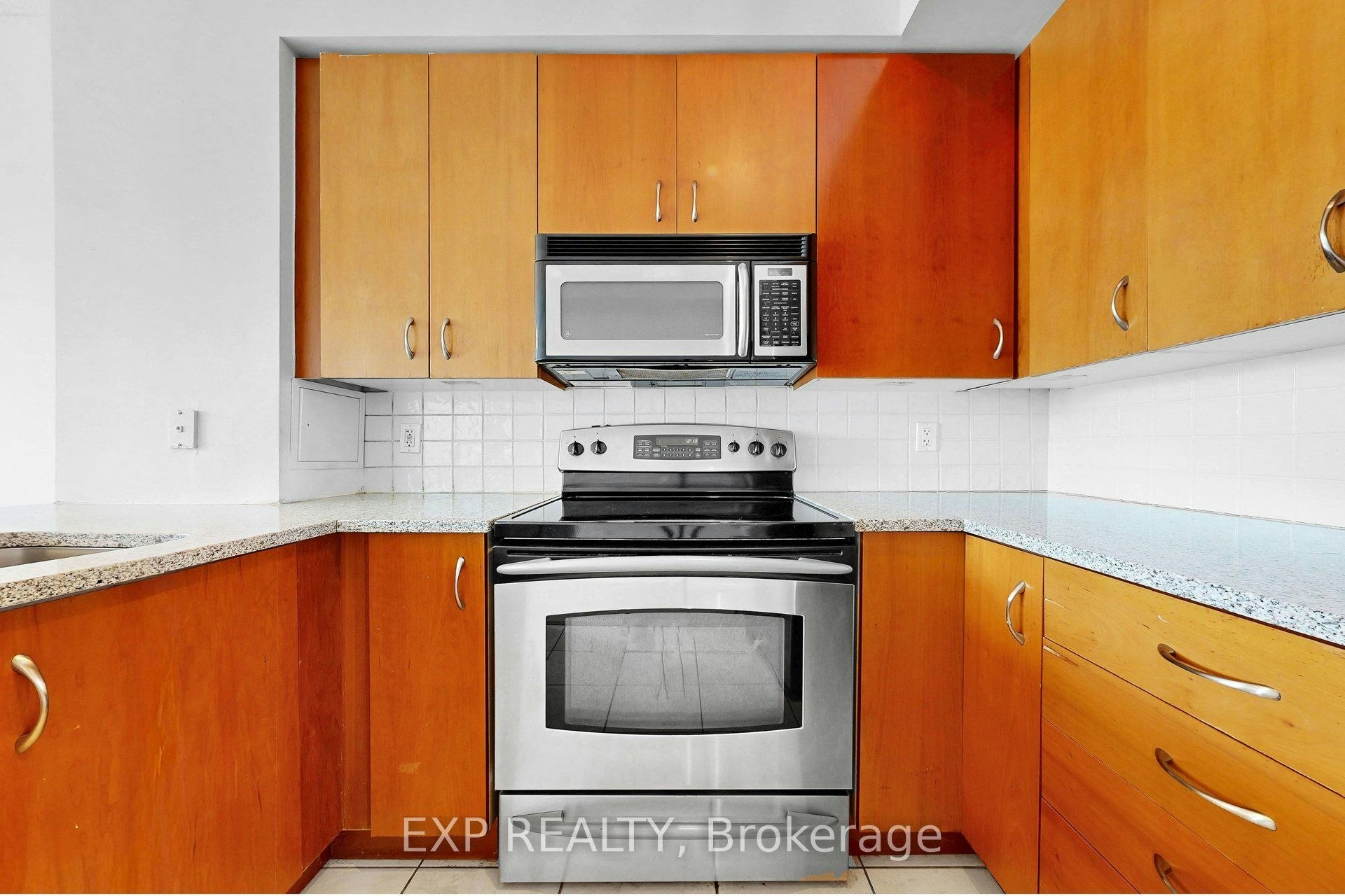 1208-438 King Street W, Toronto, ON, M5V 3T9 - 9