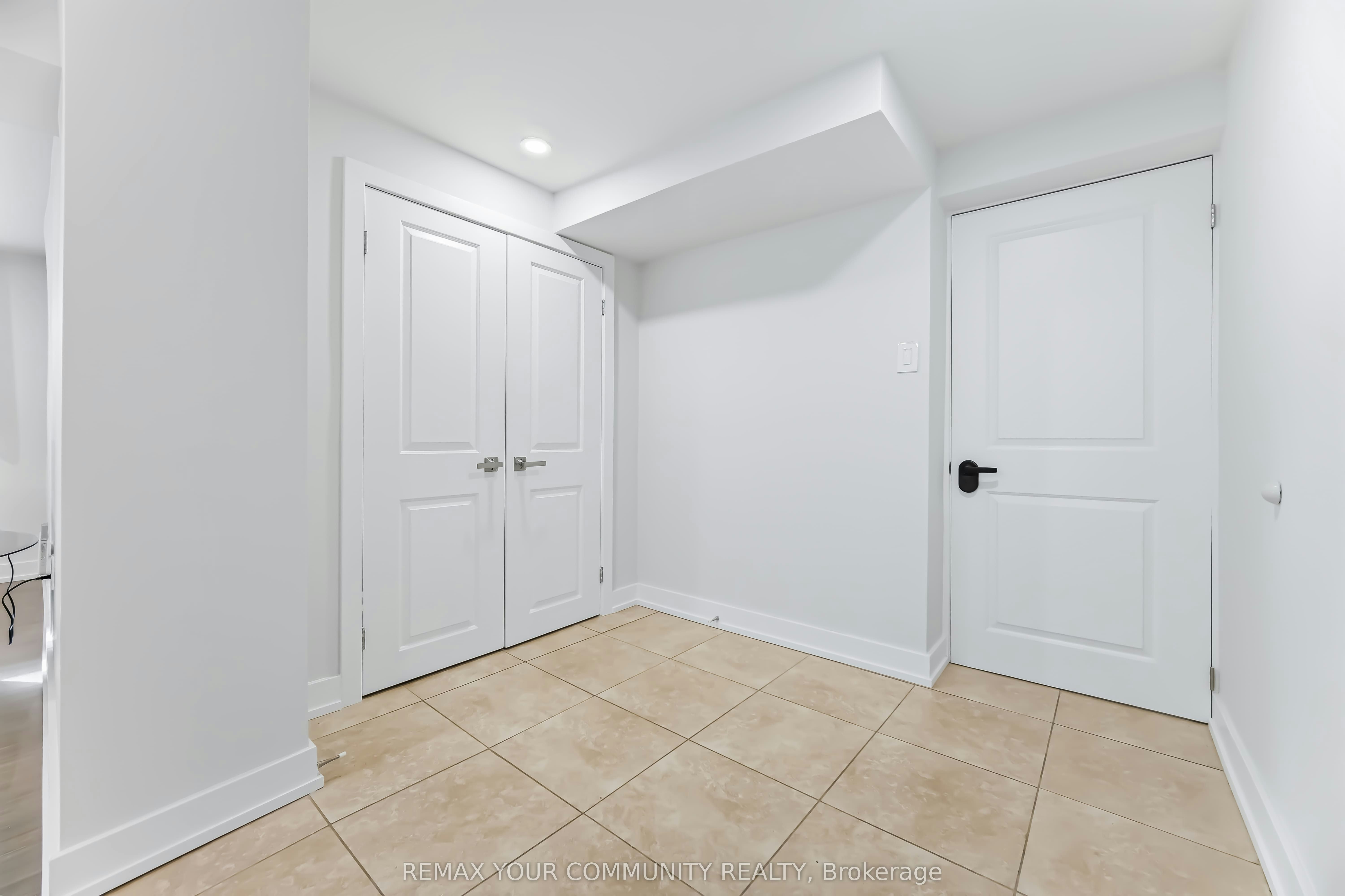 Lower-200 Goulding Avenue N, Toronto, ON, M2R 2P4 - 21