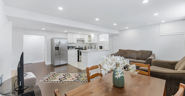 Lower-200 Goulding Avenue N, Toronto, ON, M2R 2P4 - 12