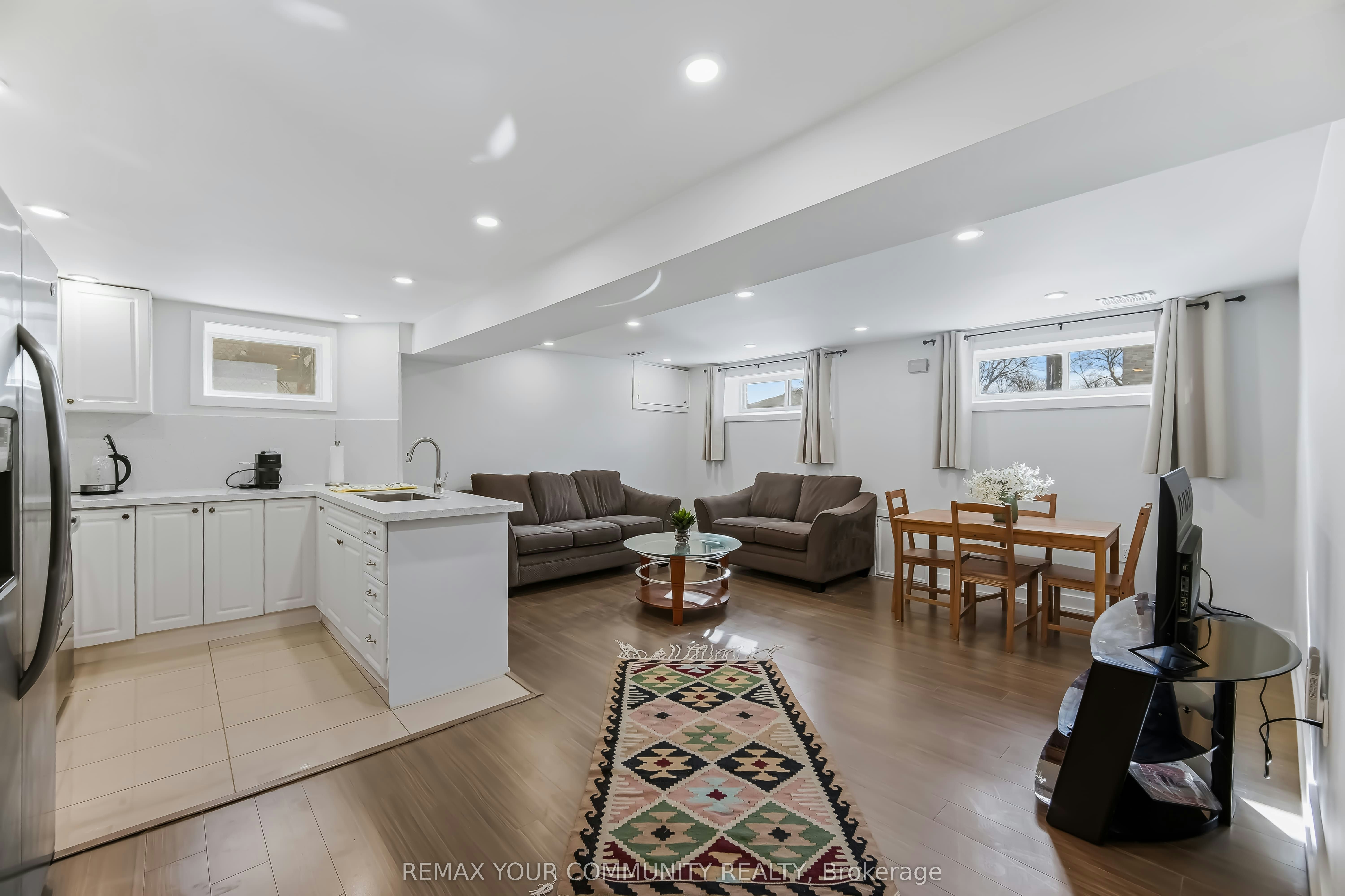 Lower-200 Goulding Avenue N, Toronto, ON, M2R 2P4