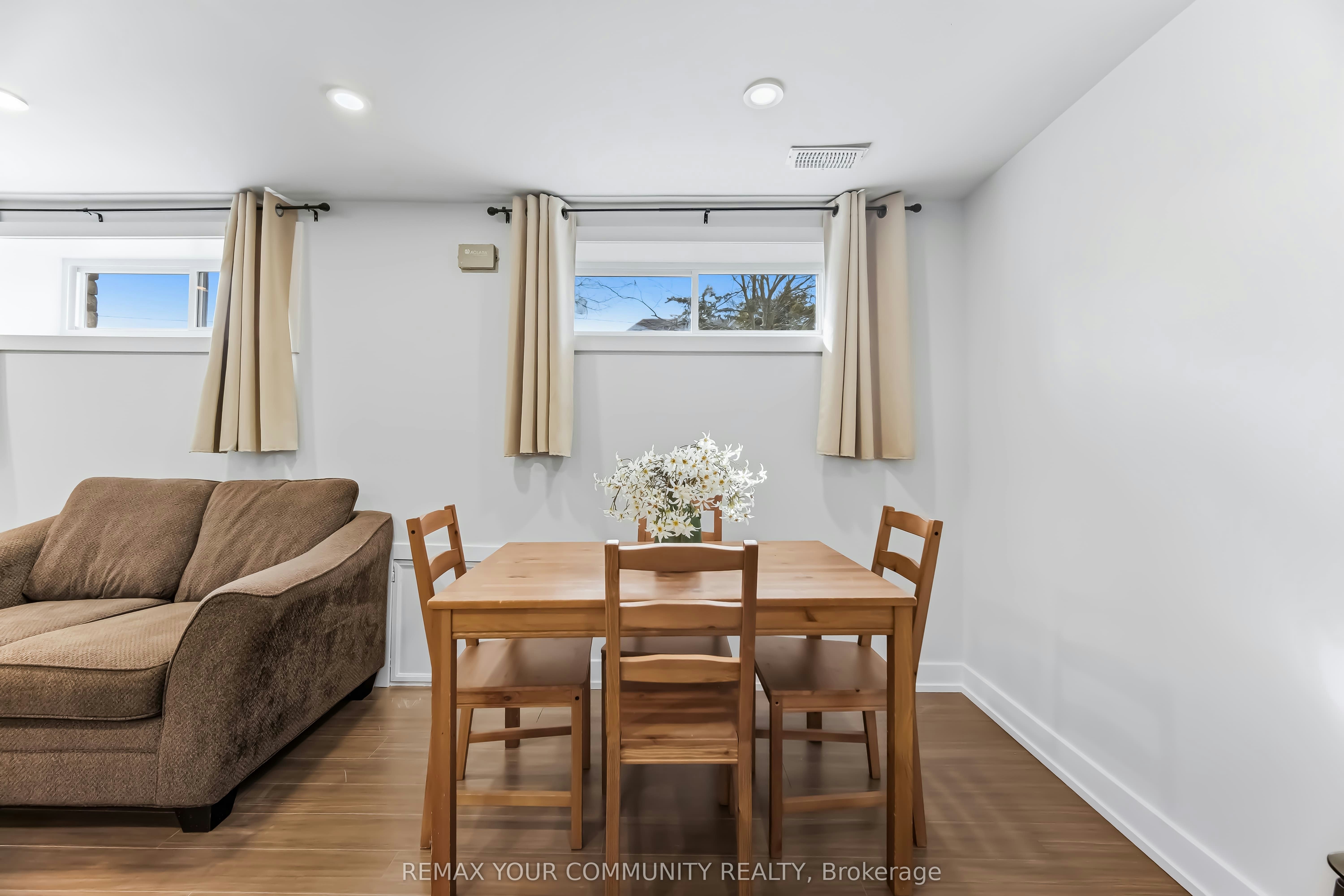 Lower-200 Goulding Avenue N, Toronto, ON, M2R 2P4 - 10