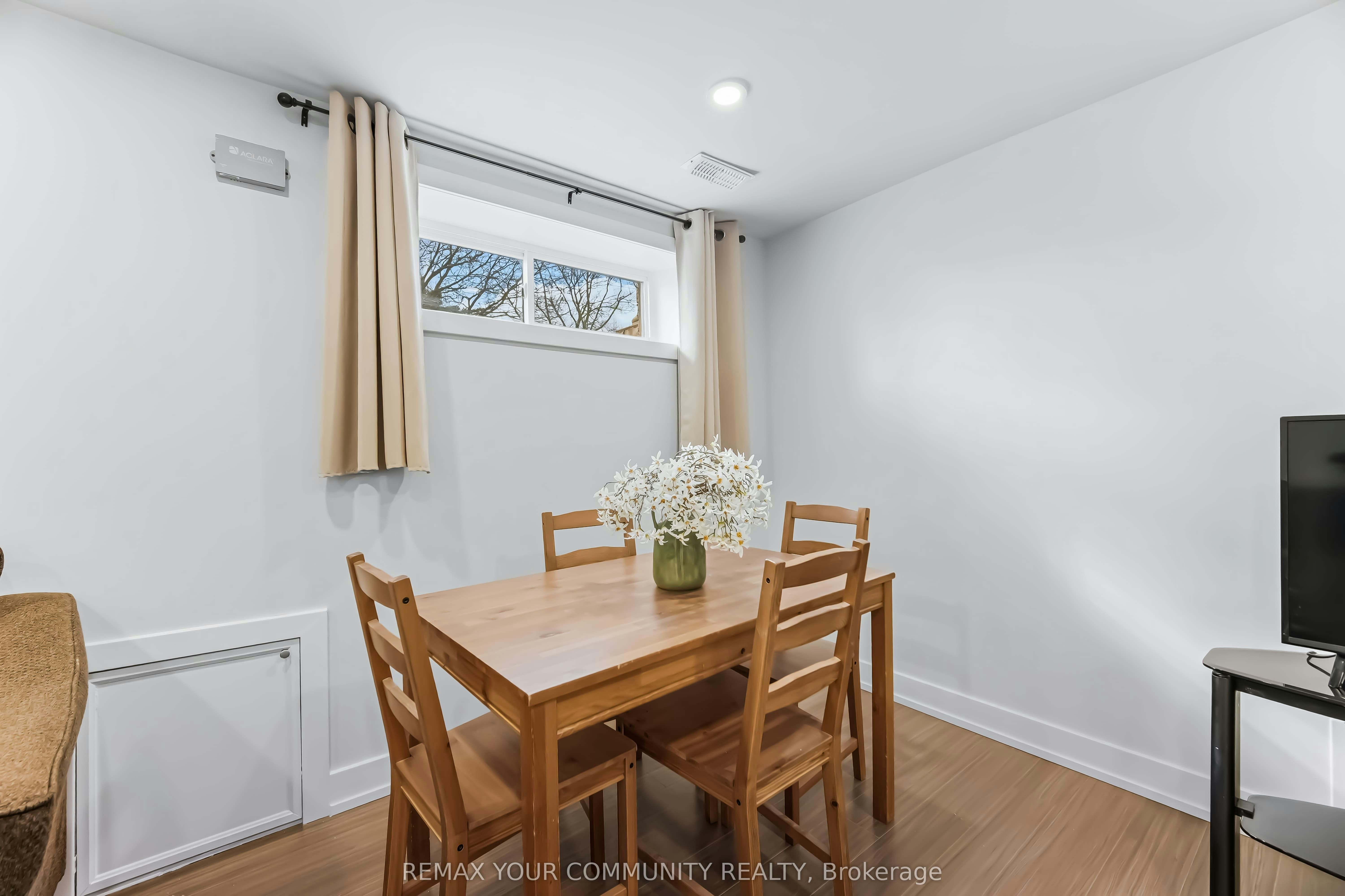 Lower-200 Goulding Avenue N, Toronto, ON, M2R 2P4 - 11