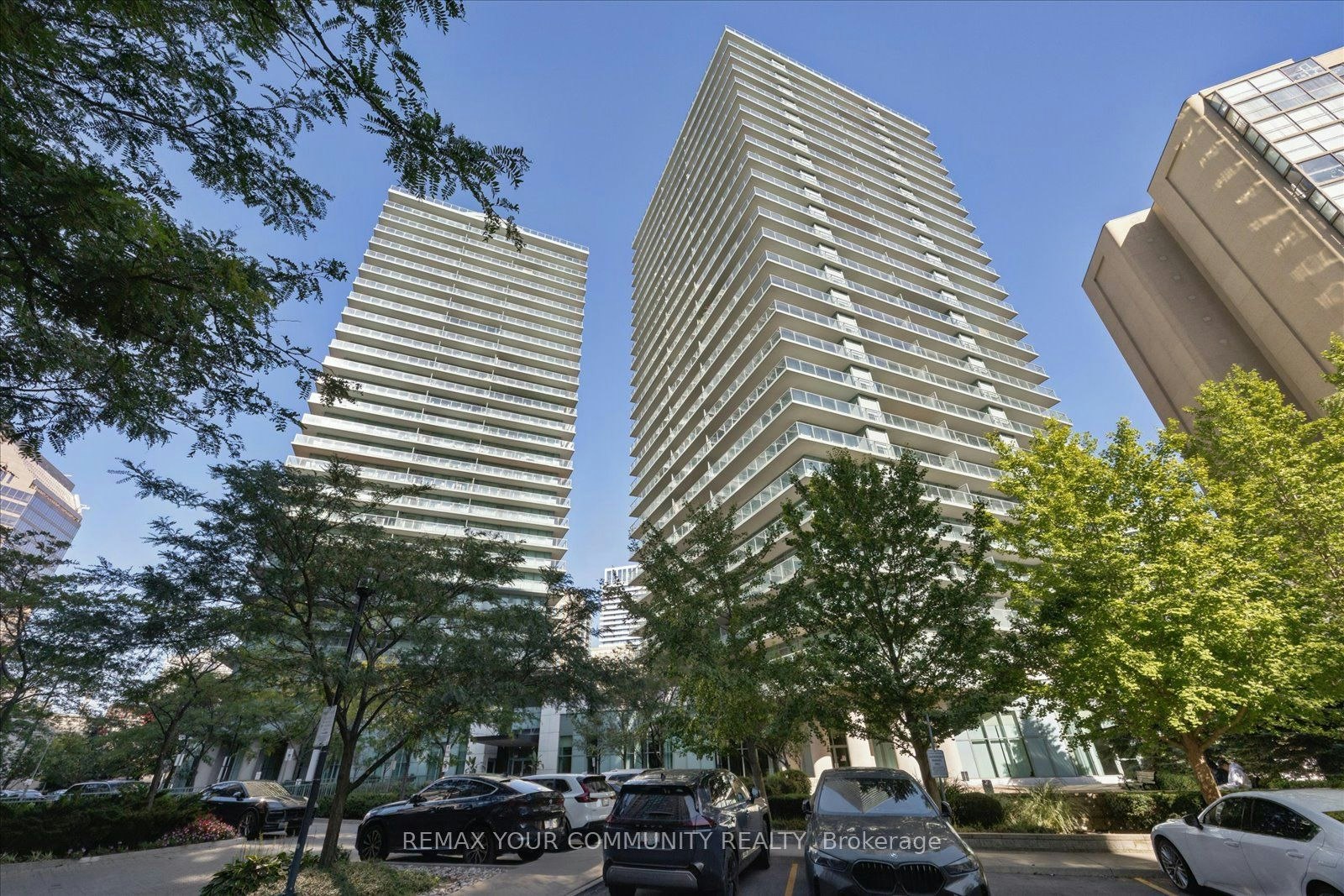 209-5500 Yonge Street, Toronto, ON, M2N 7L1