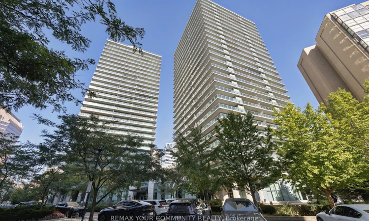 209-5500 Yonge Street