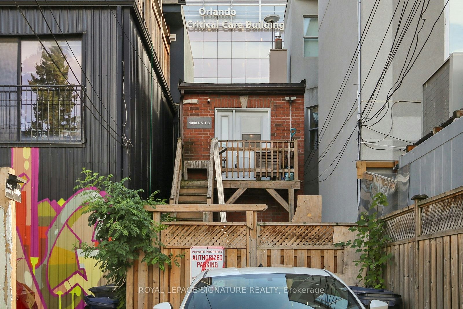 Upper-1048 Queen Street W, Toronto, ON, M6J 1H7 - 23