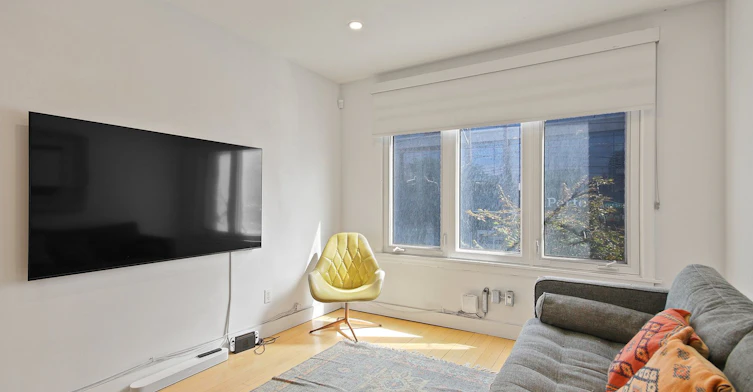 Upper-1048 Queen Street W, Toronto, ON, M6J 1H7 - 7