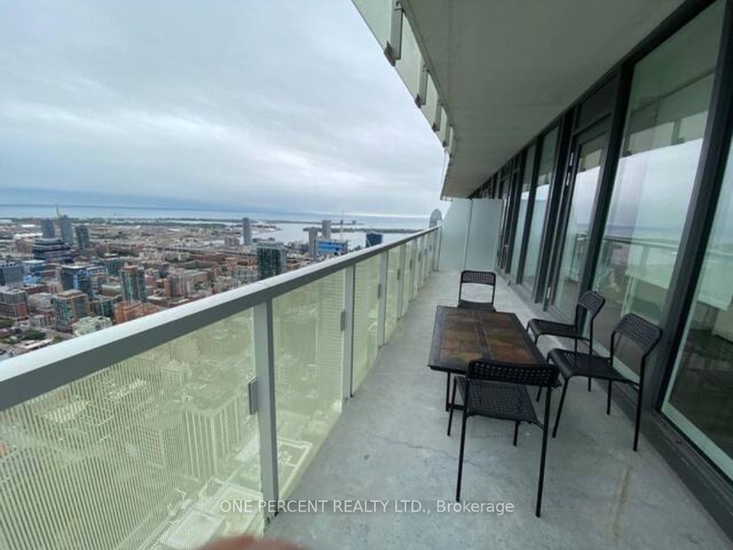 5502-197 Yonge Street, Toronto, ON, M5B 1M4 - 3
