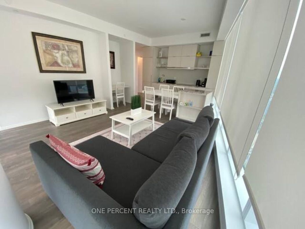5502-197 Yonge Street, Toronto, ON, M5B 1M4 - 5
