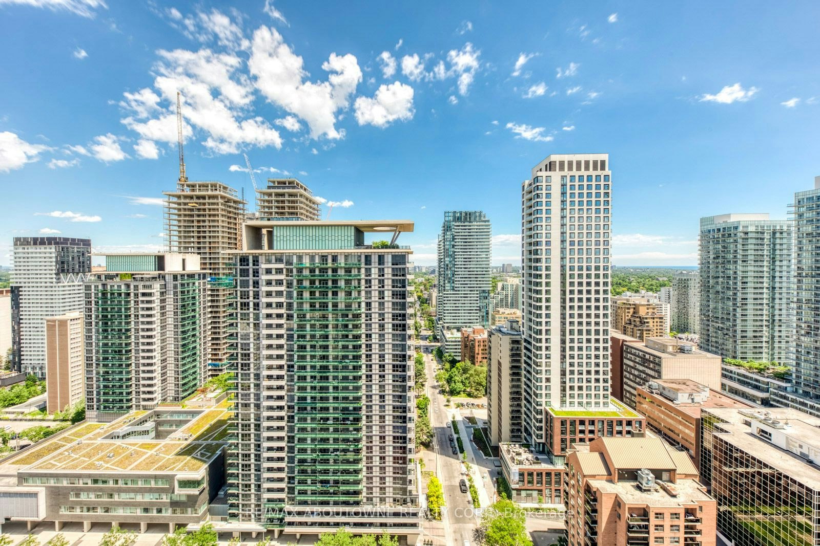 2810-30 Roehampton Avenue, Toronto, ON, M4P 1R2 - 27