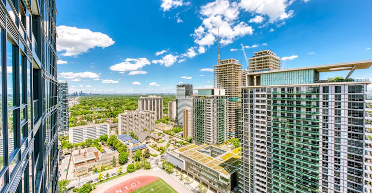 2810-30 Roehampton Avenue, Toronto, ON, M4P 1R2 - 26