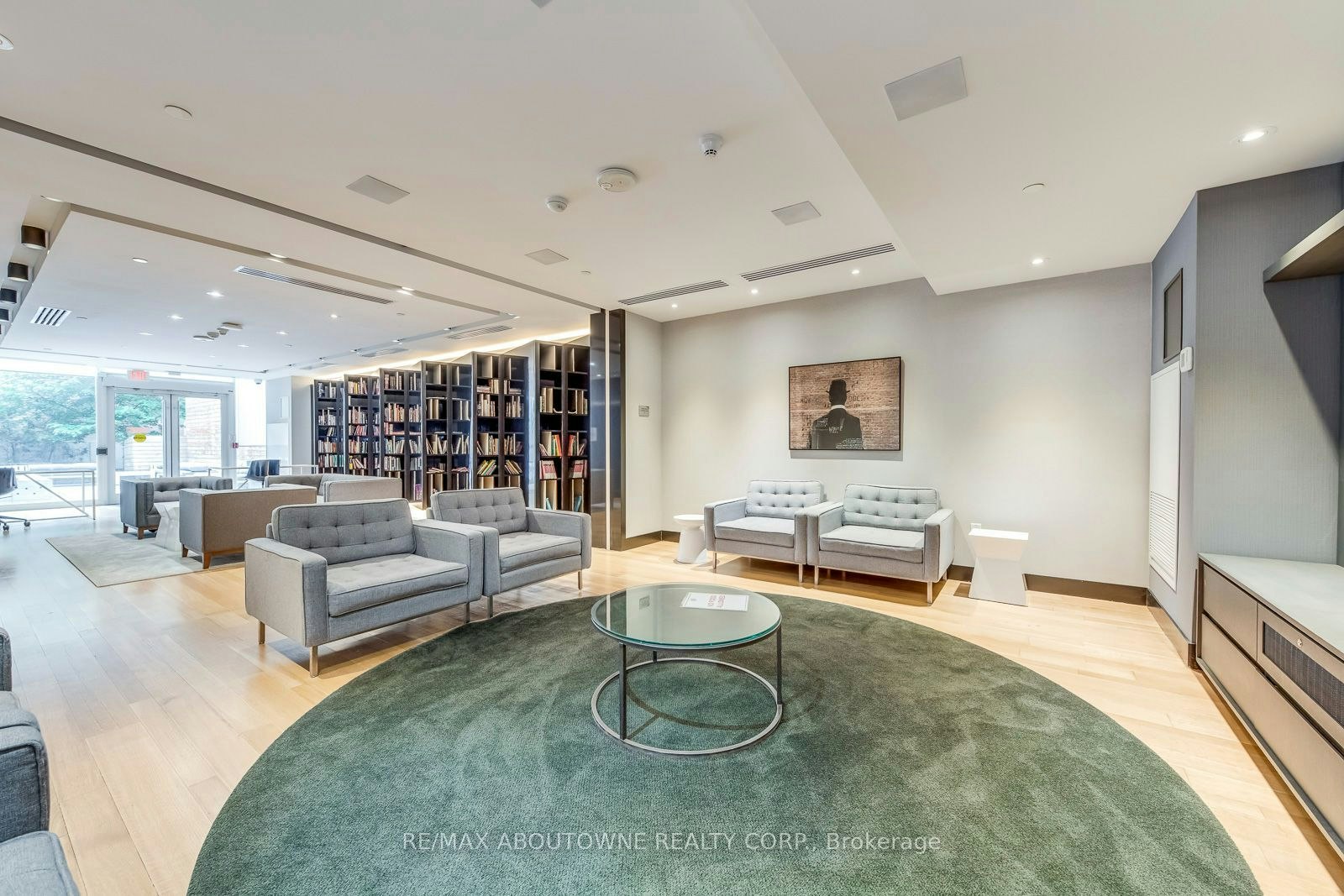 2810-30 Roehampton Avenue, Toronto, ON, M4P 1R2 - 33