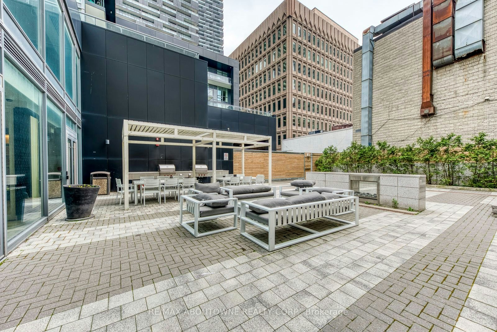 2810-30 Roehampton Avenue, Toronto, ON, M4P 1R2 - 35