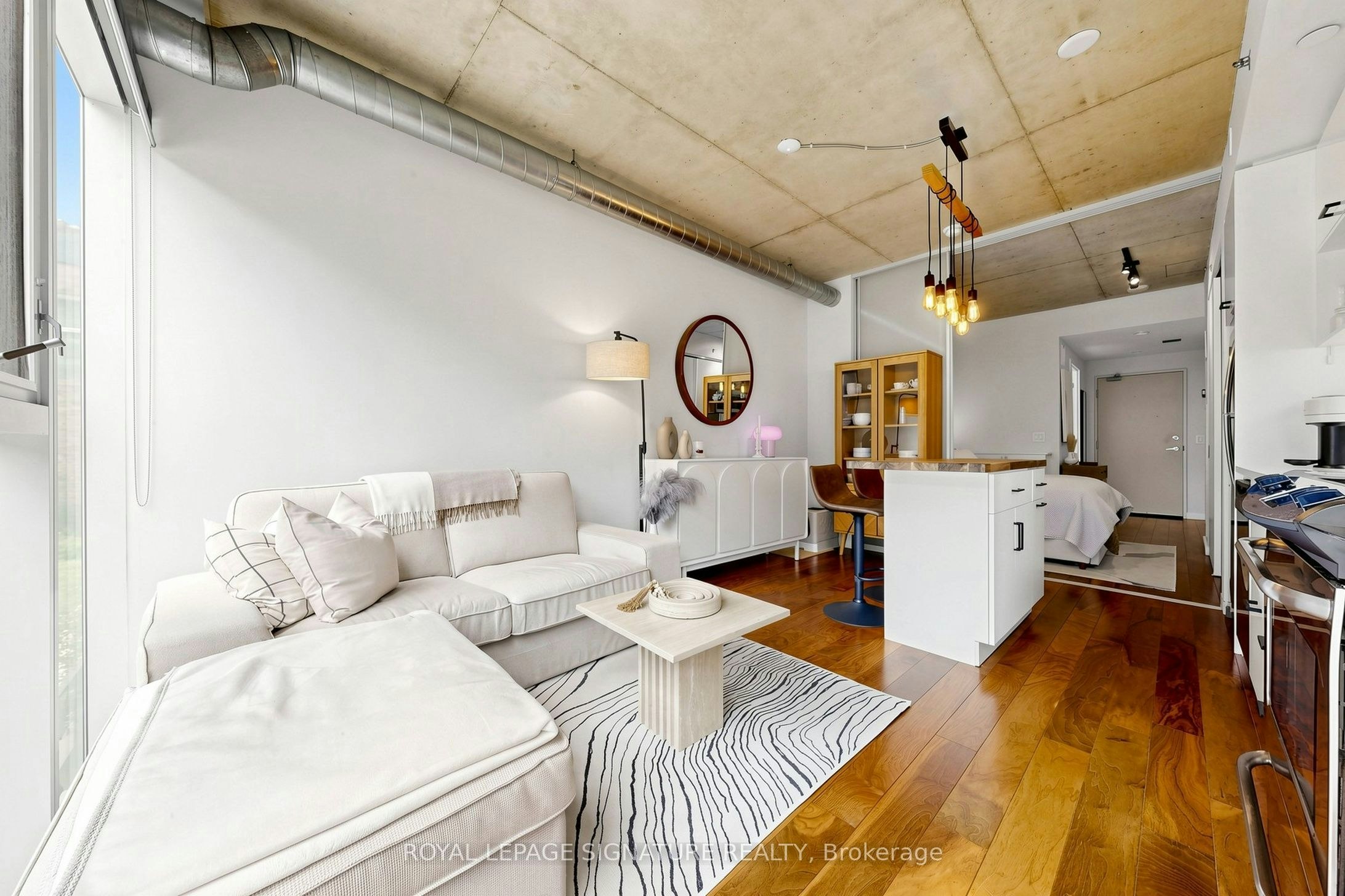 414-32 Trolley Crescent, Toronto, ON, M5A 0E8 - 4