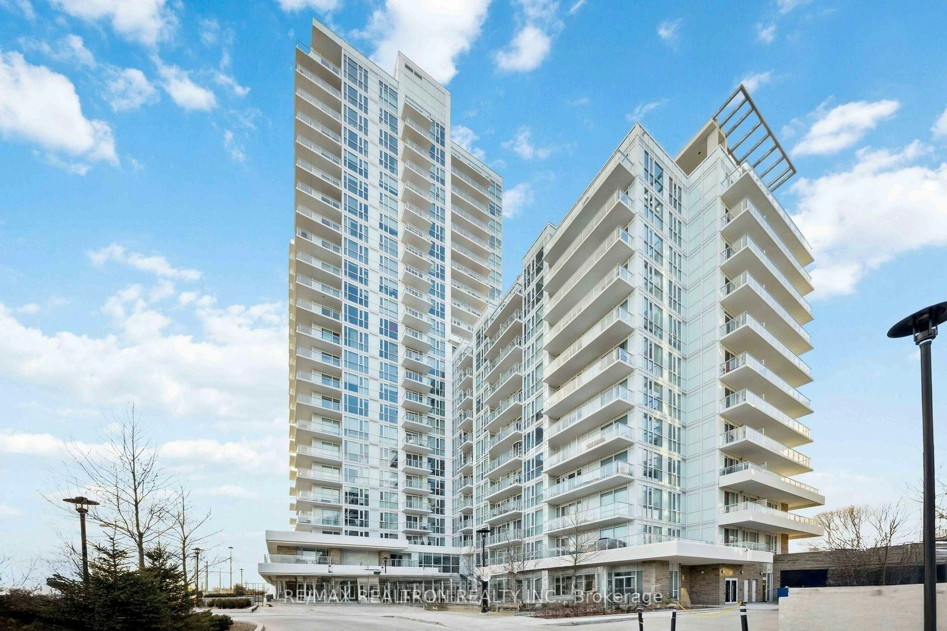 1214-10 Deerlick Court, Toronto, ON, M3A 1Y4