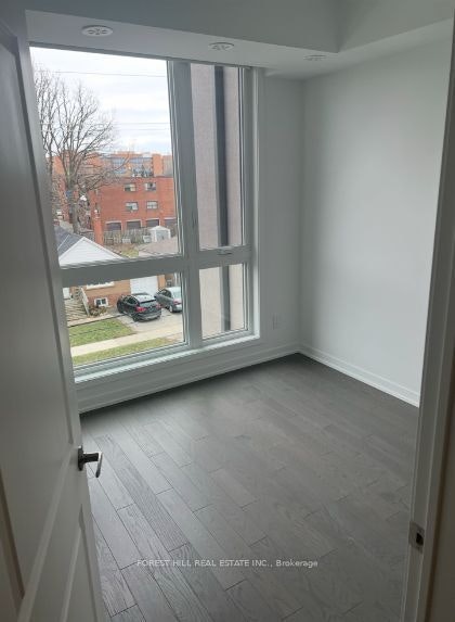 7-14 Marquette Avenue, Toronto, ON, M6A 0E1 - 7