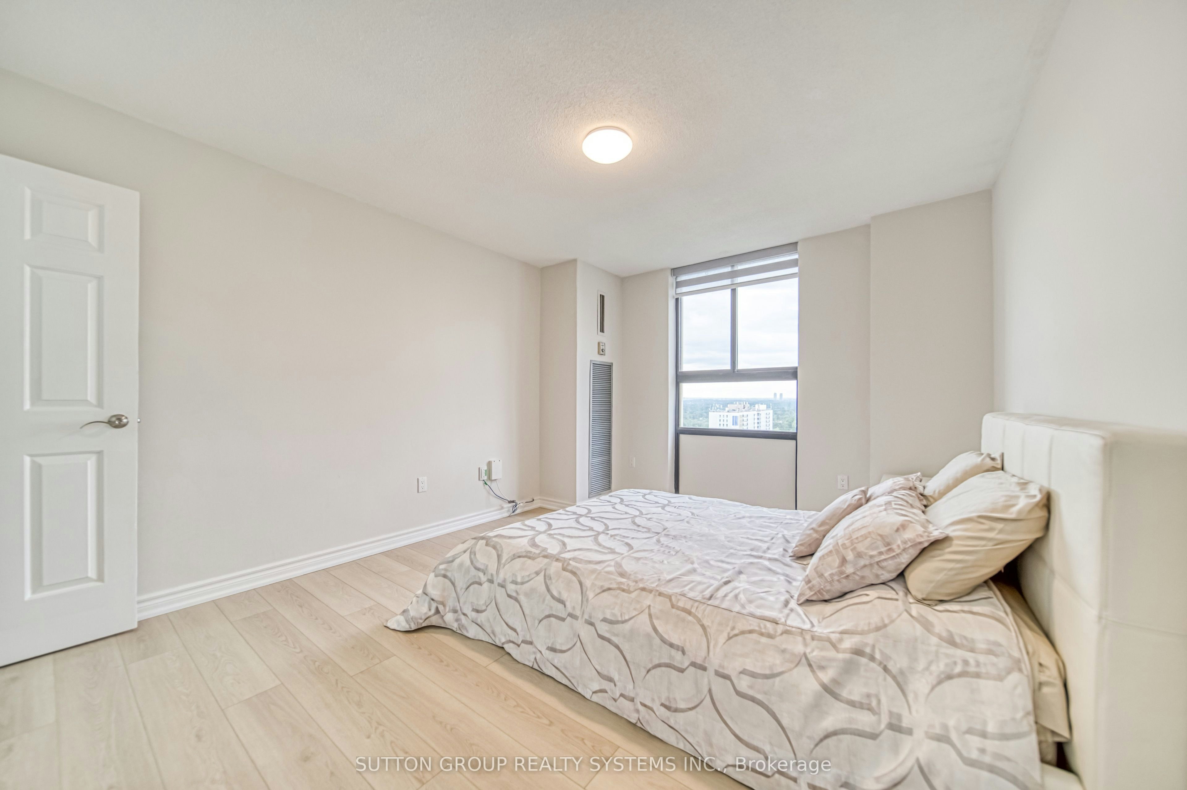 1811-260 Seneca Hill Drive, Toronto, ON, M2J 4S6 - 21