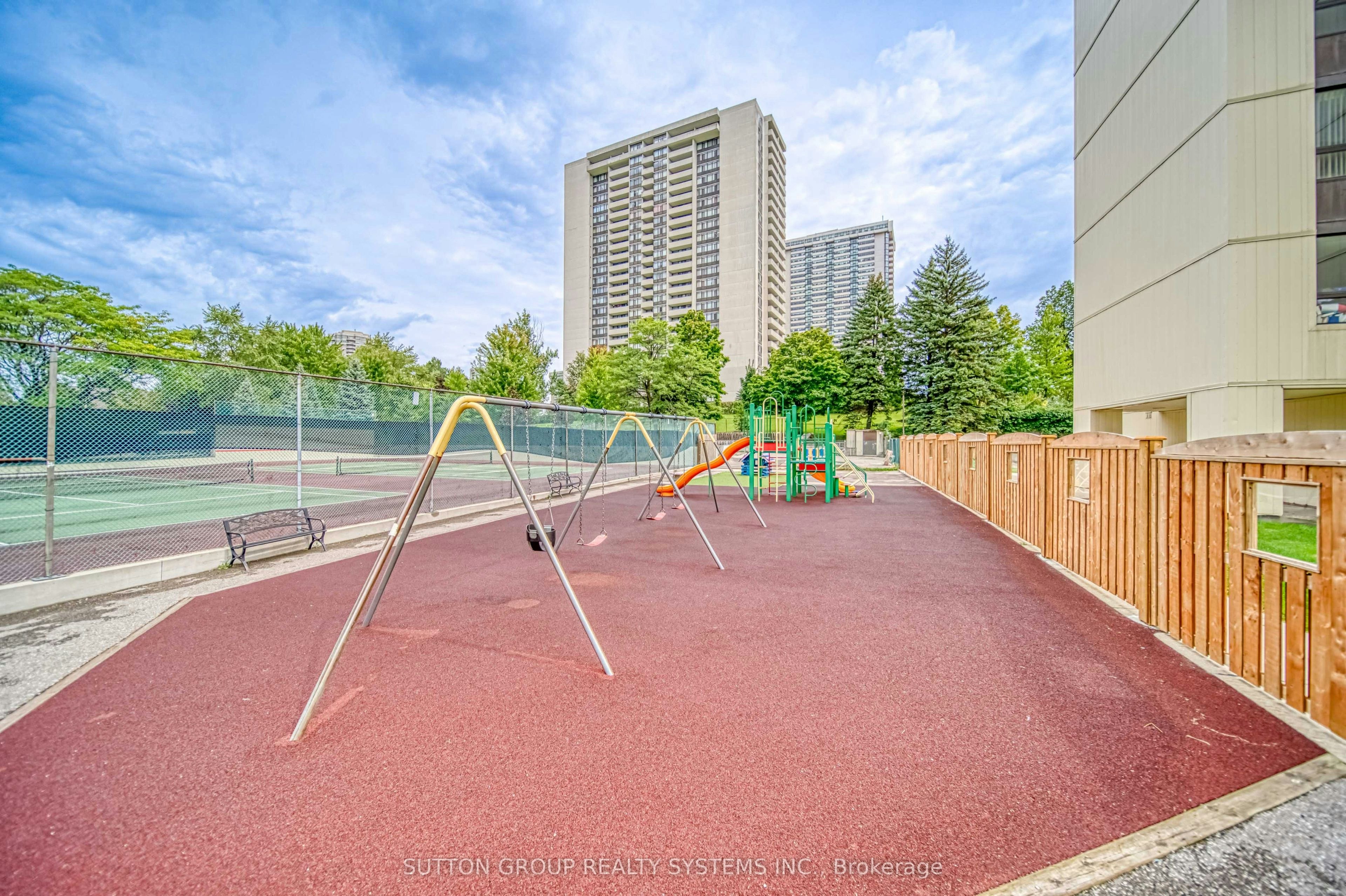1811-260 Seneca Hill Drive, Toronto, ON, M2J 4S6 - 34