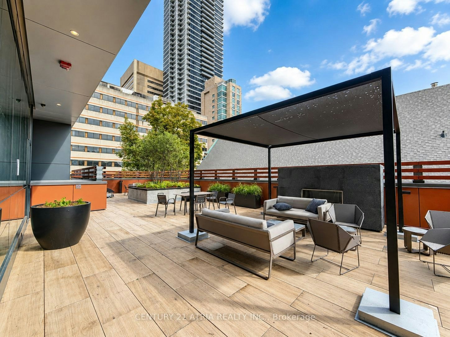 2407-609 Sherbourne Street, Toronto, ON, M4X 0A4 - 24