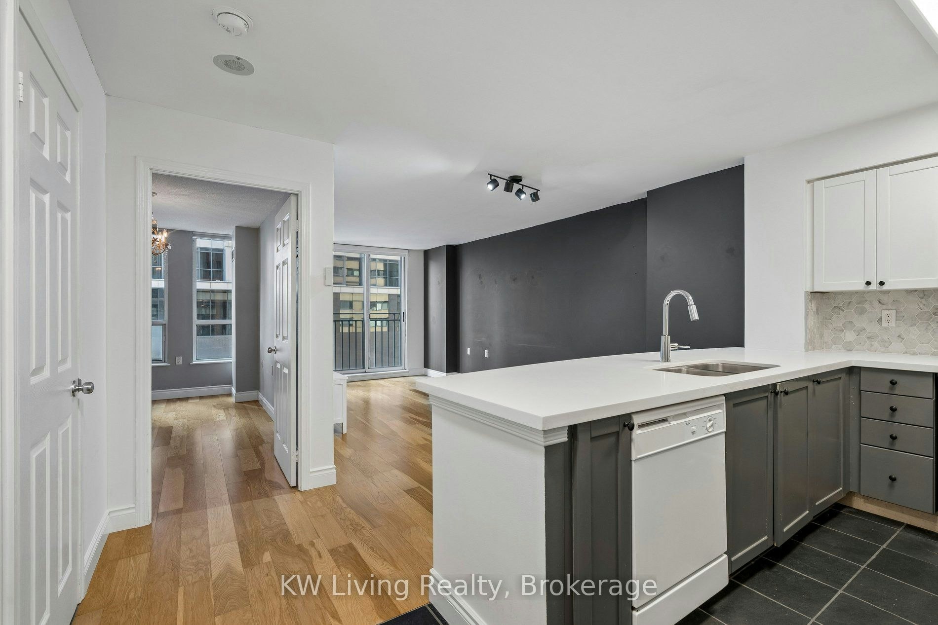 707-388 Bloor Street E, Toronto, ON, M4W 3W9 - 10