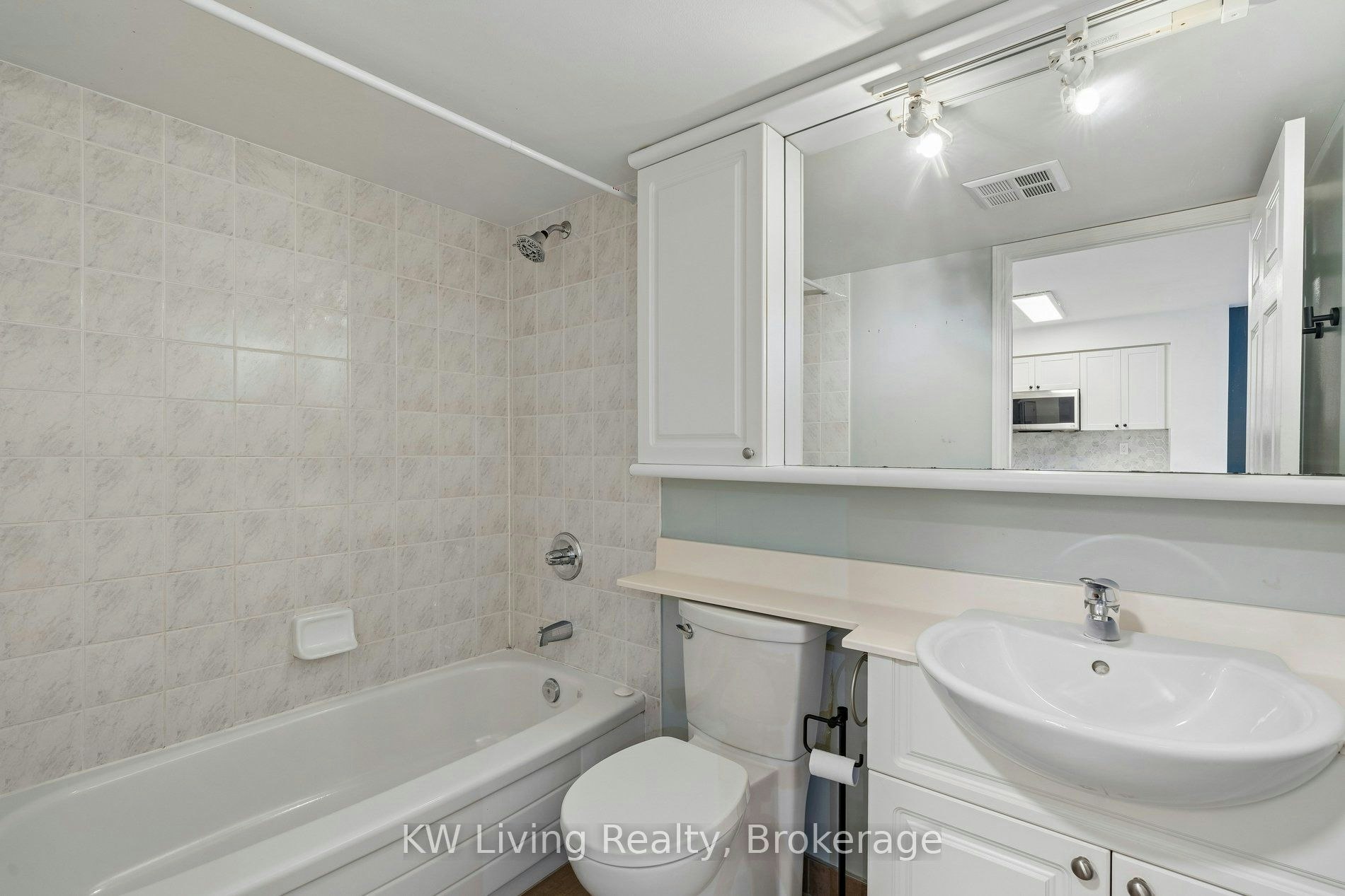 707-388 Bloor Street E, Toronto, ON, M4W 3W9 - 21