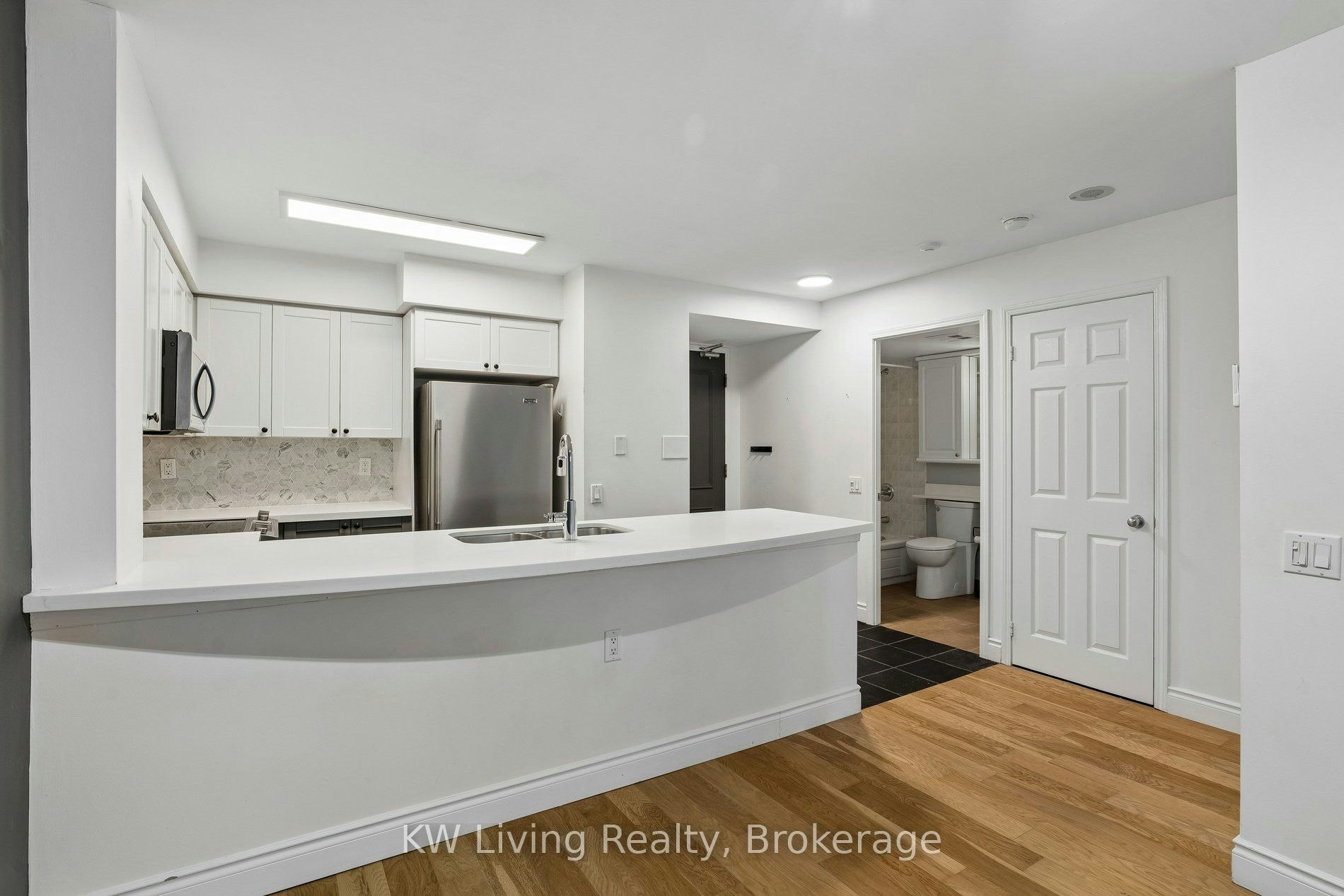 707-388 Bloor Street E, Toronto, ON, M4W 3W9 - 6