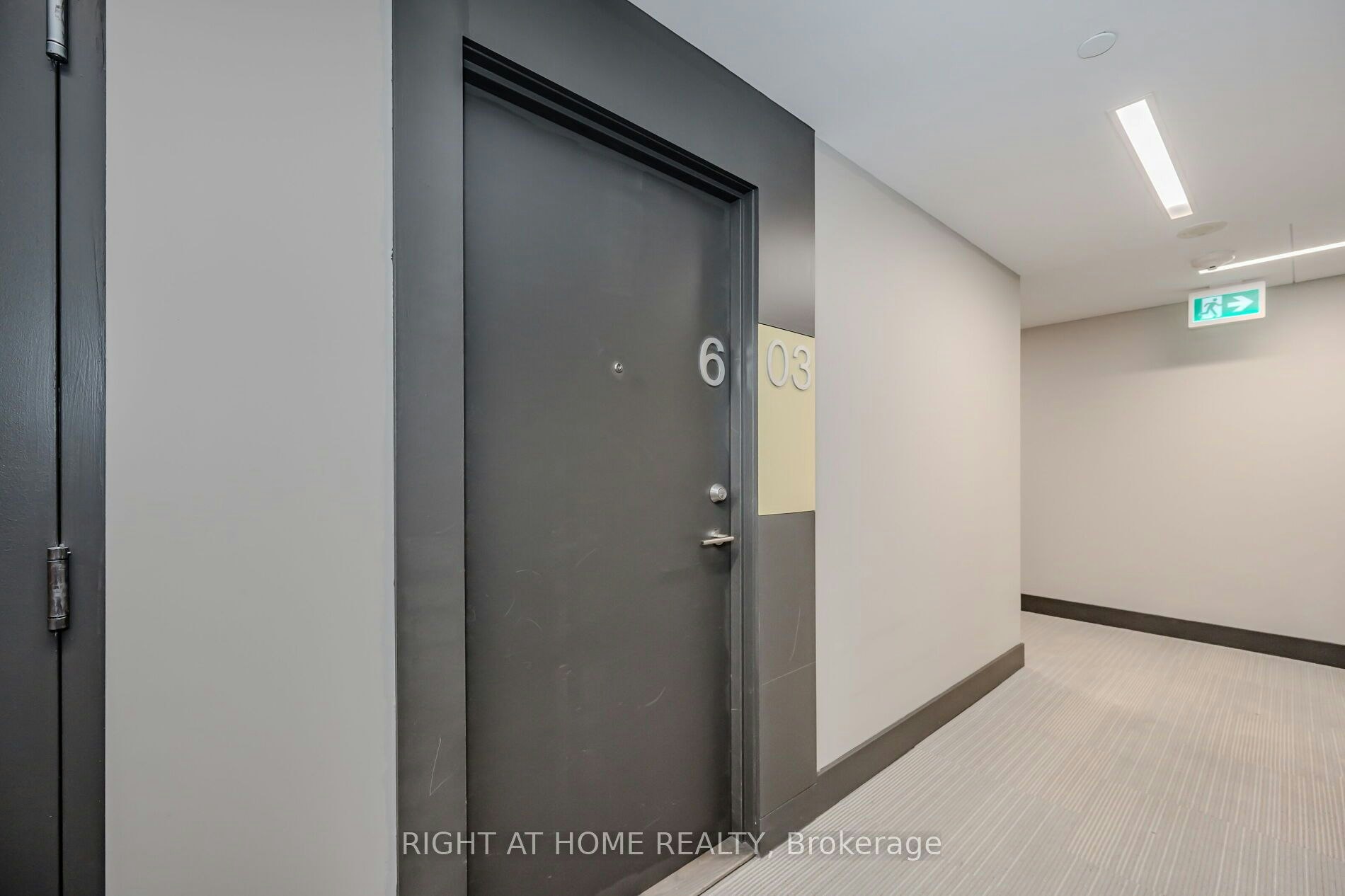 603-68 Merton Street, Toronto, ON, M4S 1A1 - 3