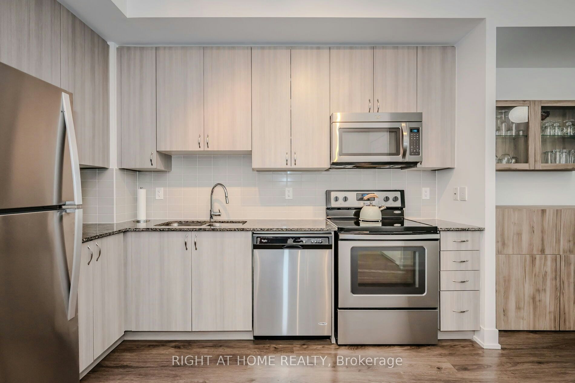 603-68 Merton Street, Toronto, ON, M4S 1A1 - 10