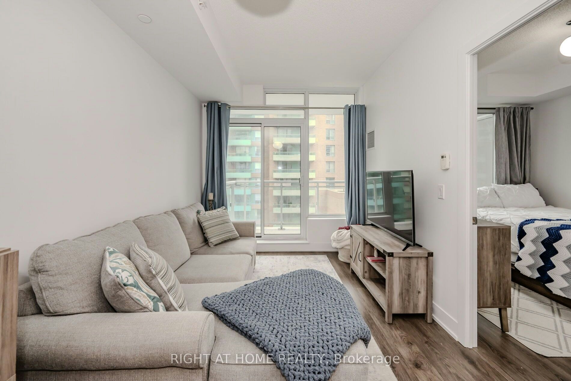 603-68 Merton Street, Toronto, ON, M4S 1A1 - 6