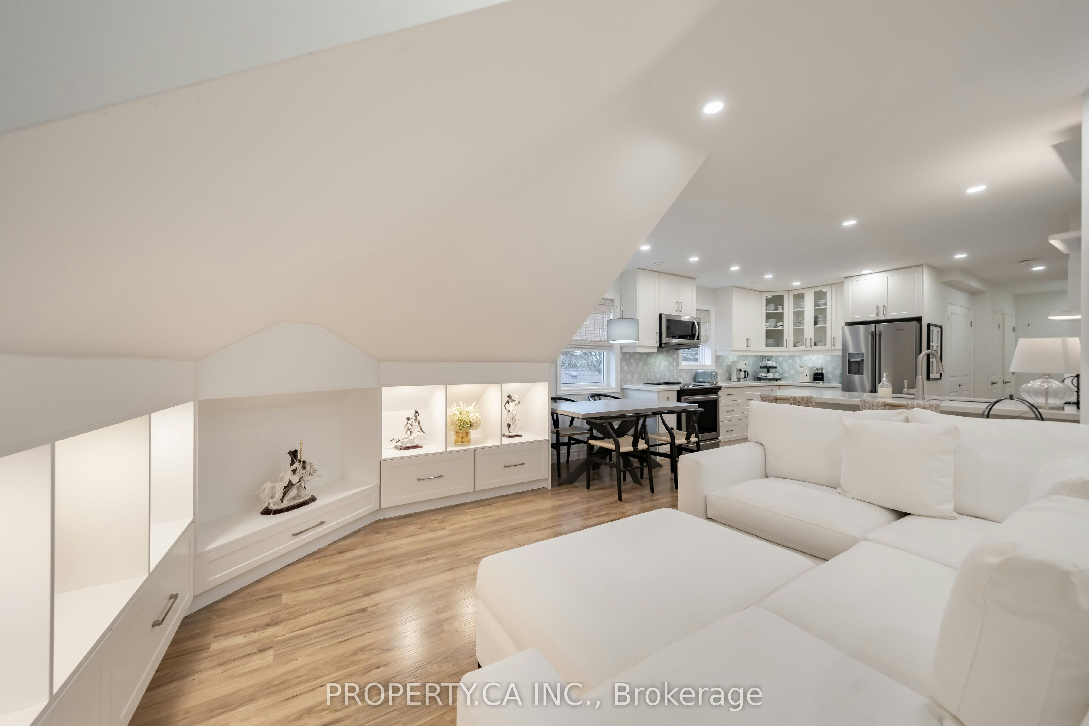 8-963 Avenue Road, Toronto, ON, M5P 2K9 - 5