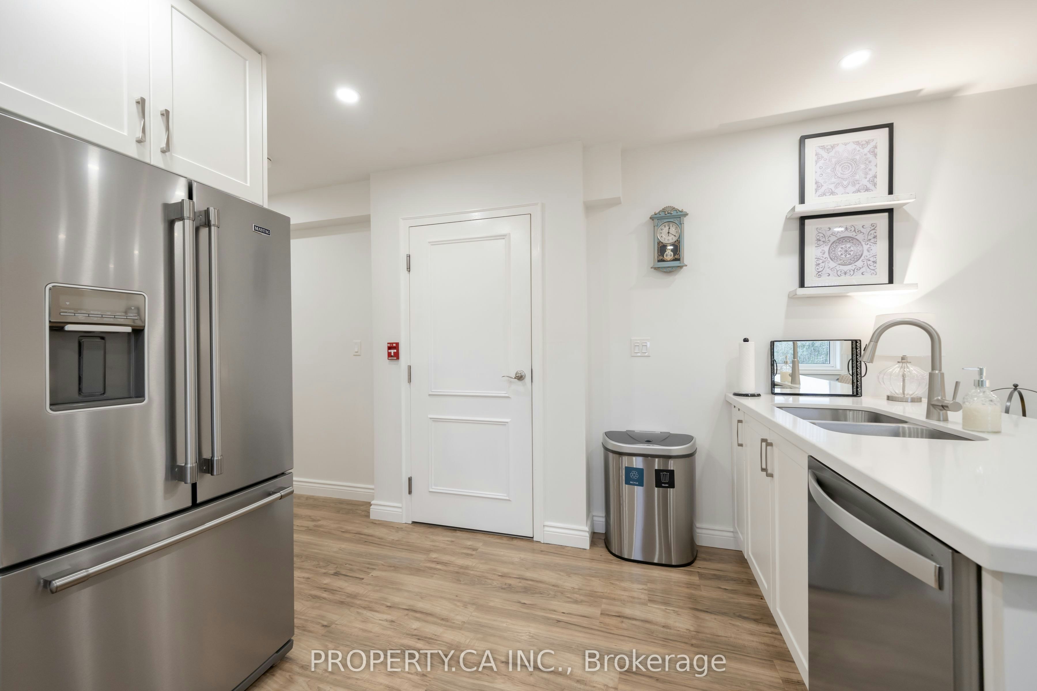 8-963 Avenue Road, Toronto, ON, M5P 2K9 - 13
