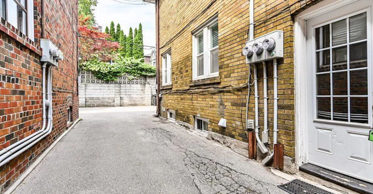 3-1130 Avenue Road, Toronto, ON, M5N 2E6 - 2