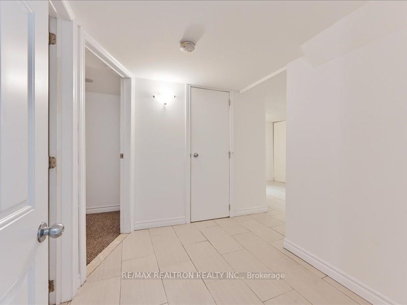 3-1130 Avenue Road, Toronto, ON, M5N 2E6 - 3