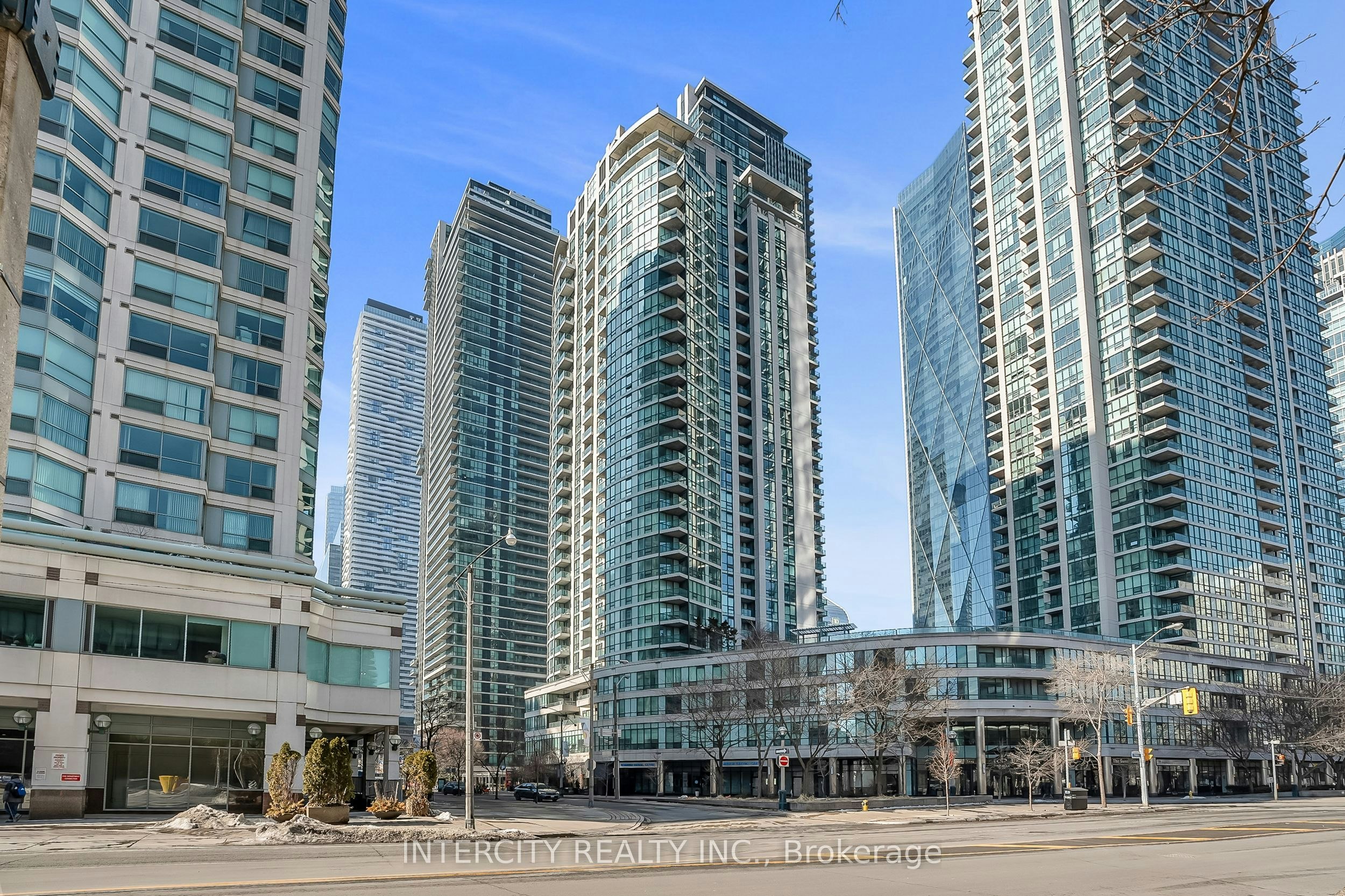 1010-12 Yonge Street, Toronto, ON, M5E 1Z9
