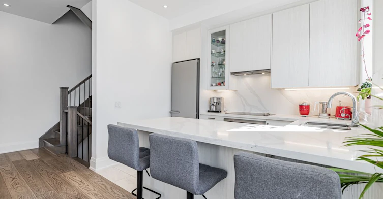 1-17 Greenbriar Road, Toronto, ON, M2K 0G7 - 9