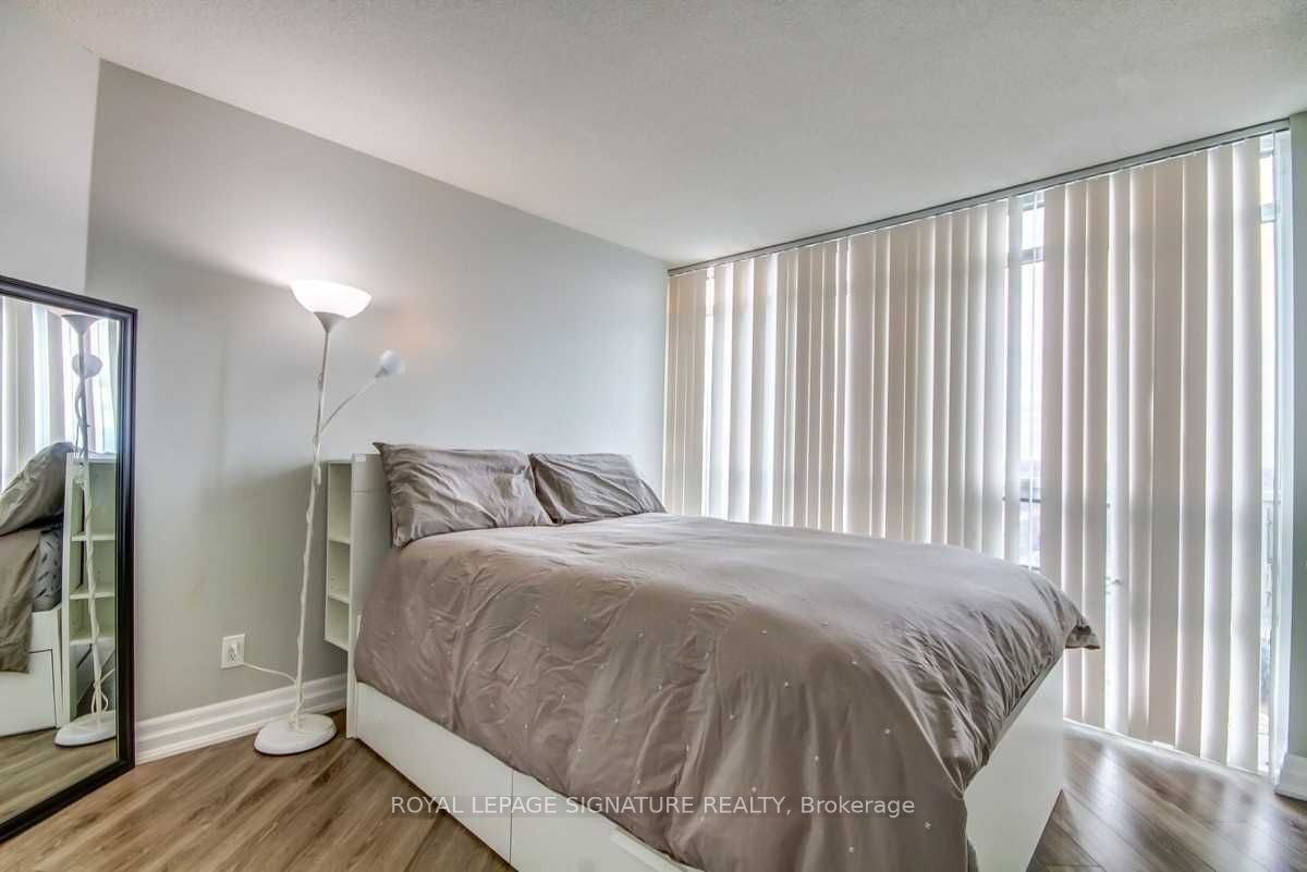 1703-28 Harrison Garden Boulevard, Toronto, ON, M2N 7B5 - 10