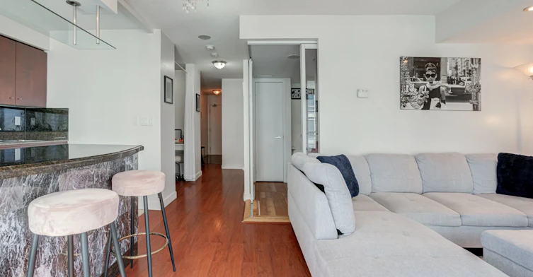 2101-381 Front Street W, Toronto, ON, M5V 3R8 - 12