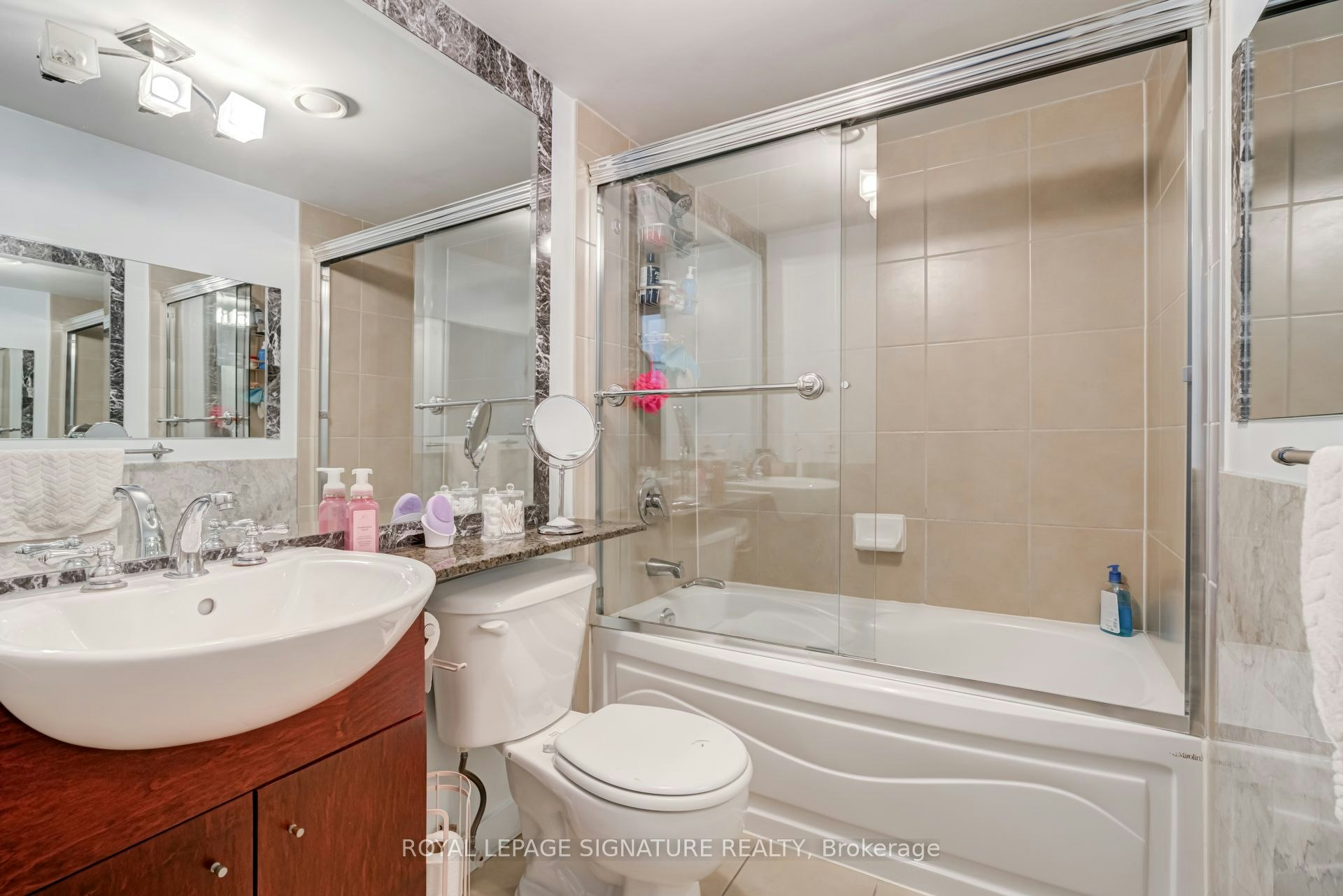 2101-381 Front Street W, Toronto, ON, M5V 3R8 - 18