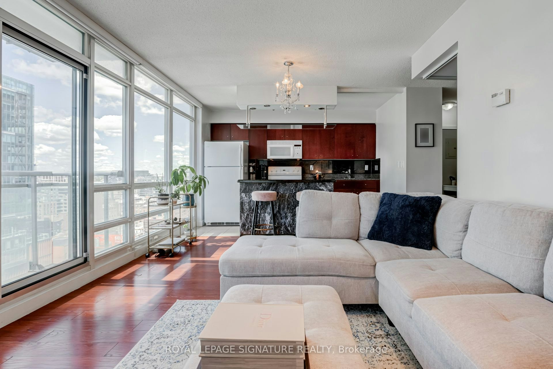 2101-381 Front Street W, Toronto, ON, M5V 3R8 - 8