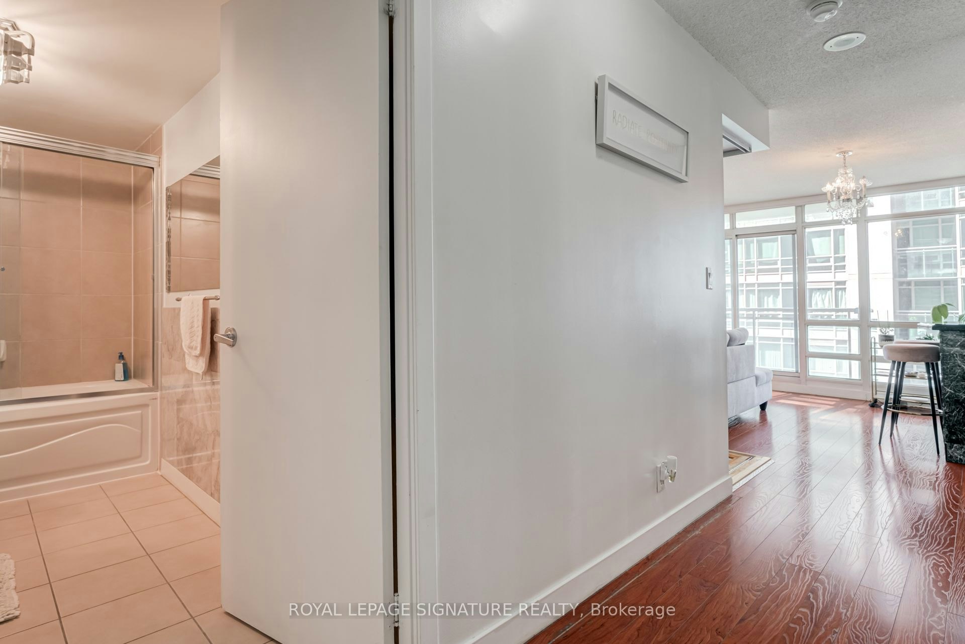 2101-381 Front Street W, Toronto, ON, M5V 3R8 - 3