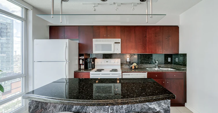 2101-381 Front Street W, Toronto, ON, M5V 3R8 - 11
