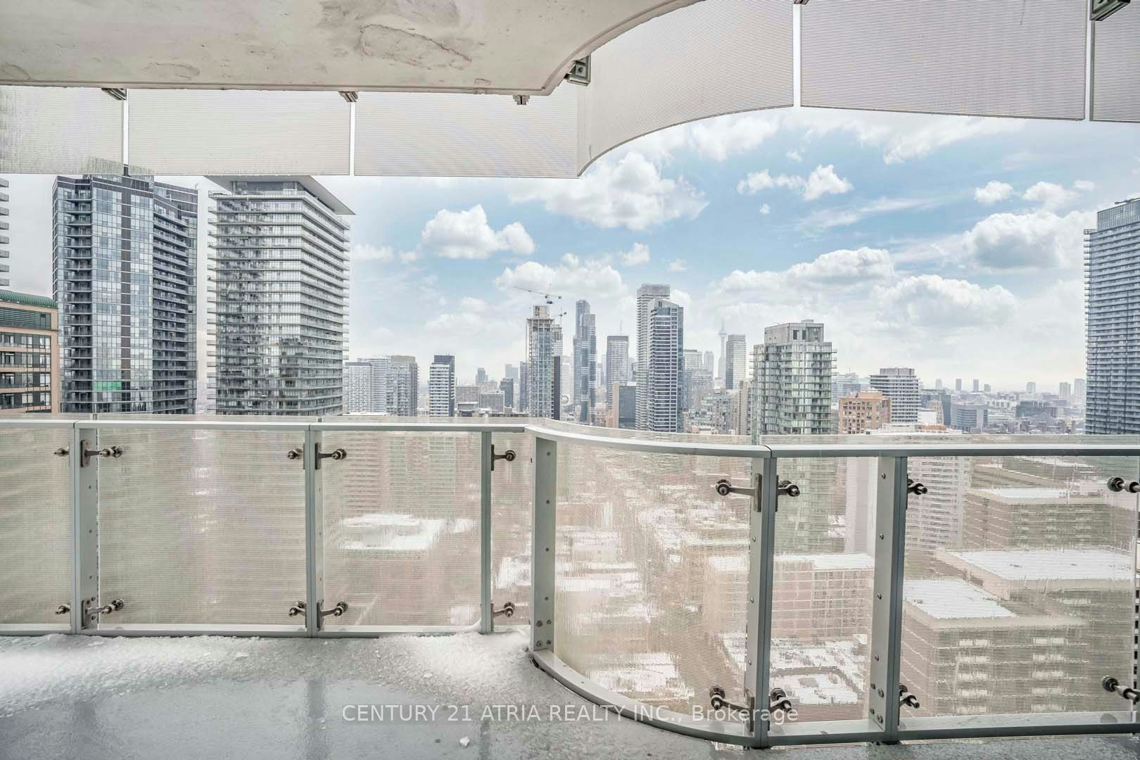 2704-1 Bloor Street E, Toronto, ON, M4W 0A8 - 17