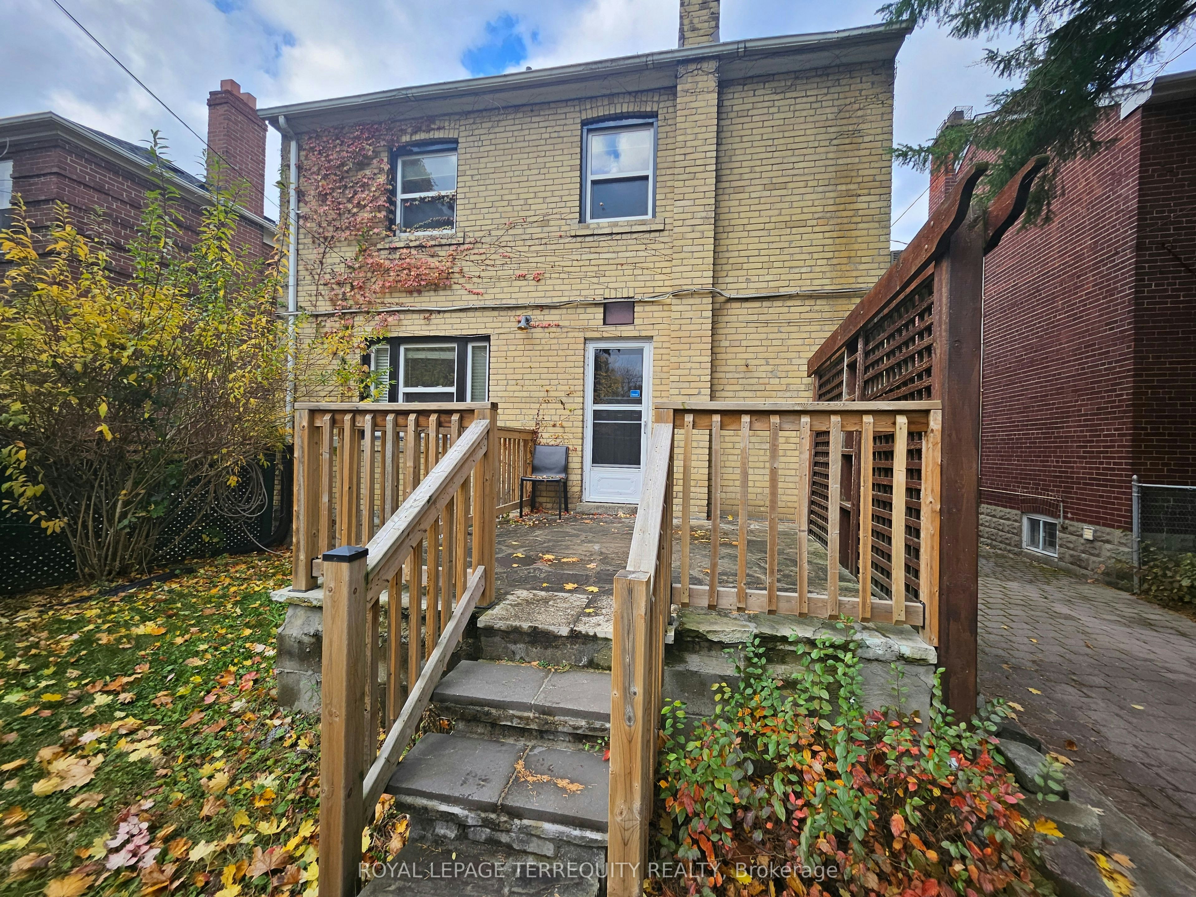 319 Lawrence Avenue W, Toronto, ON, M5M 1B5 - 30