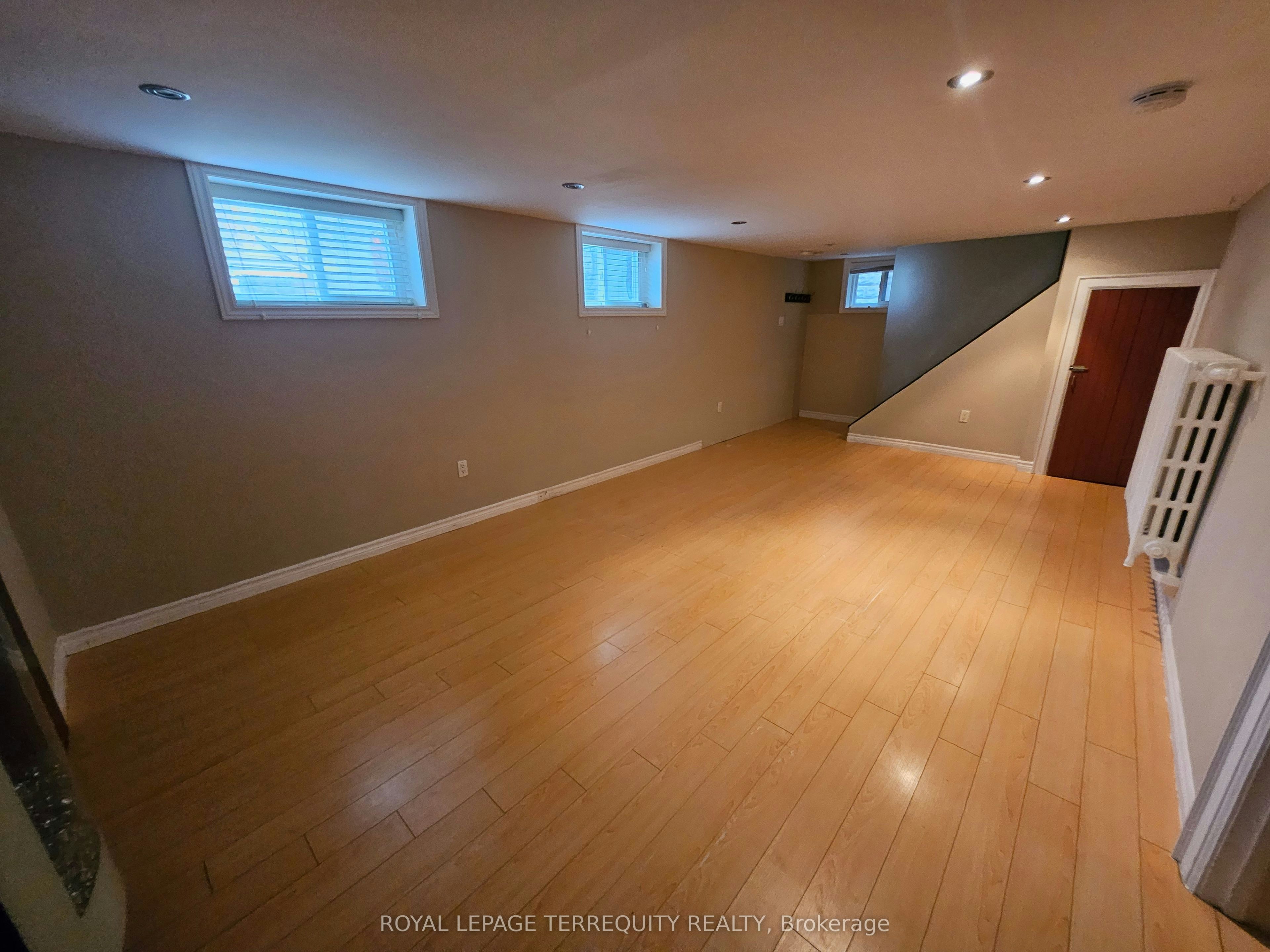 319 Lawrence Avenue W, Toronto, ON, M5M 1B5 - 25