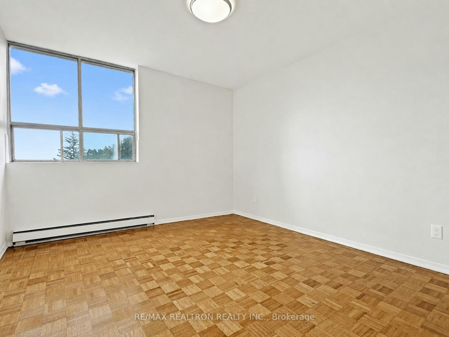 804-525 Eglinton Avenue E, Toronto, ON, M4P 2P6 - 8
