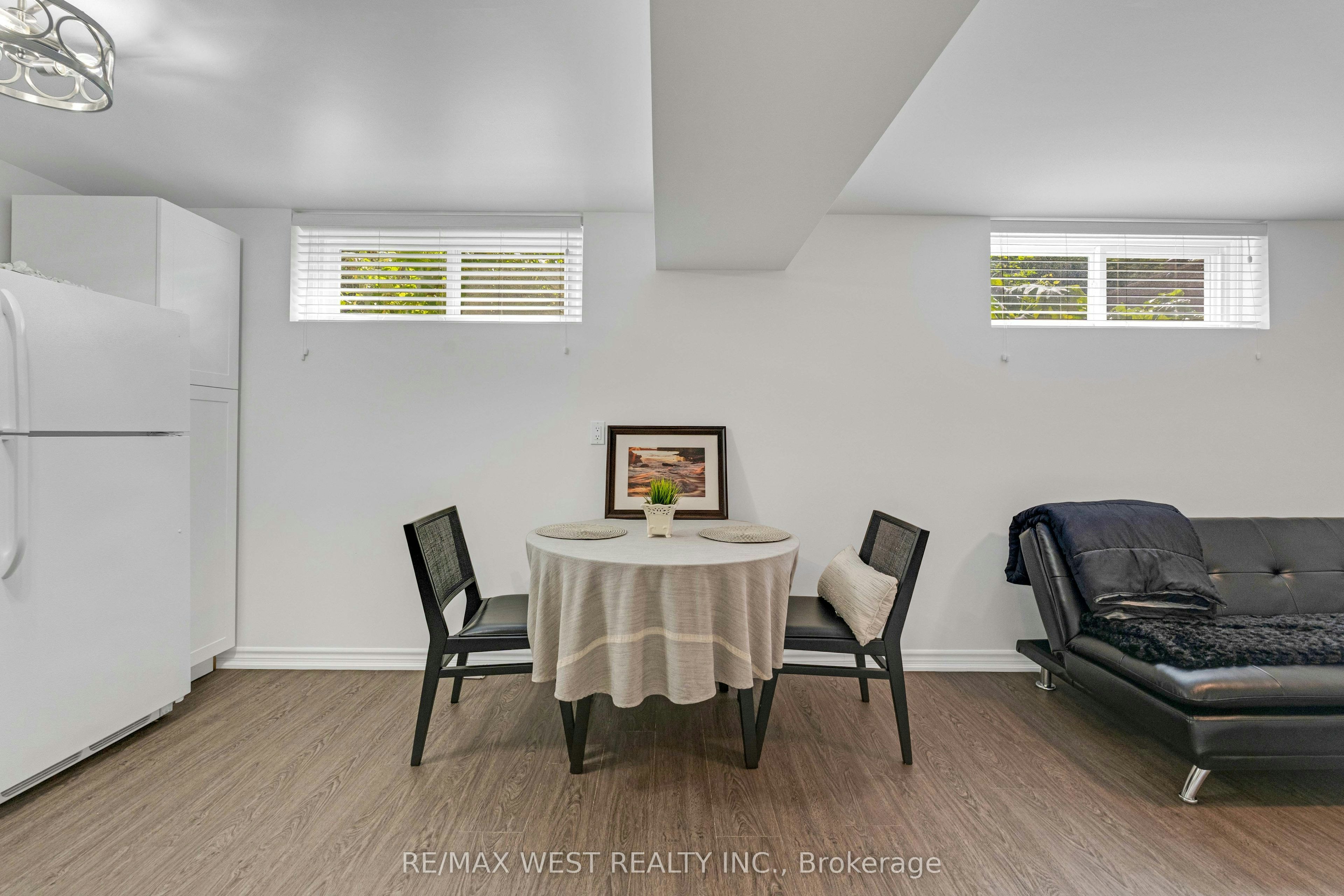 177 Searle Avenue, Toronto, ON, M3H 4B5 - 9